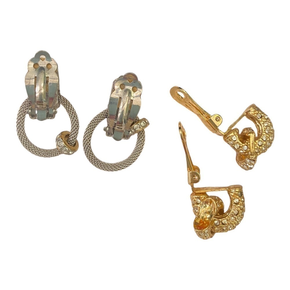 Vintage 80’s pair clip on textured earrings silvertone goldtone pave rhinestones - Picture 2 of 3